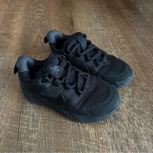 Nike Kids Star Runner Black Athletic Sneakers Slip On Gym School